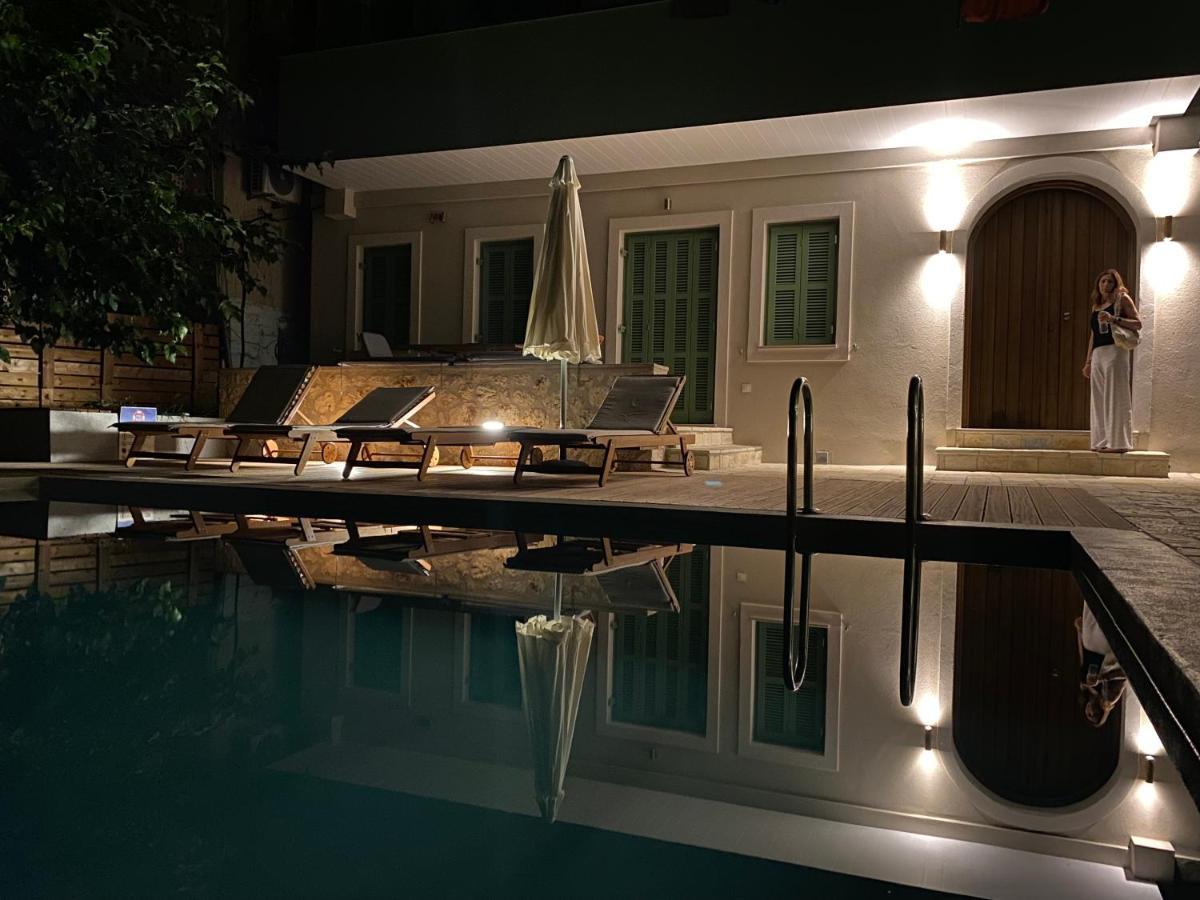 Caltabania Suites Айос-Нікітас Екстер'єр фото